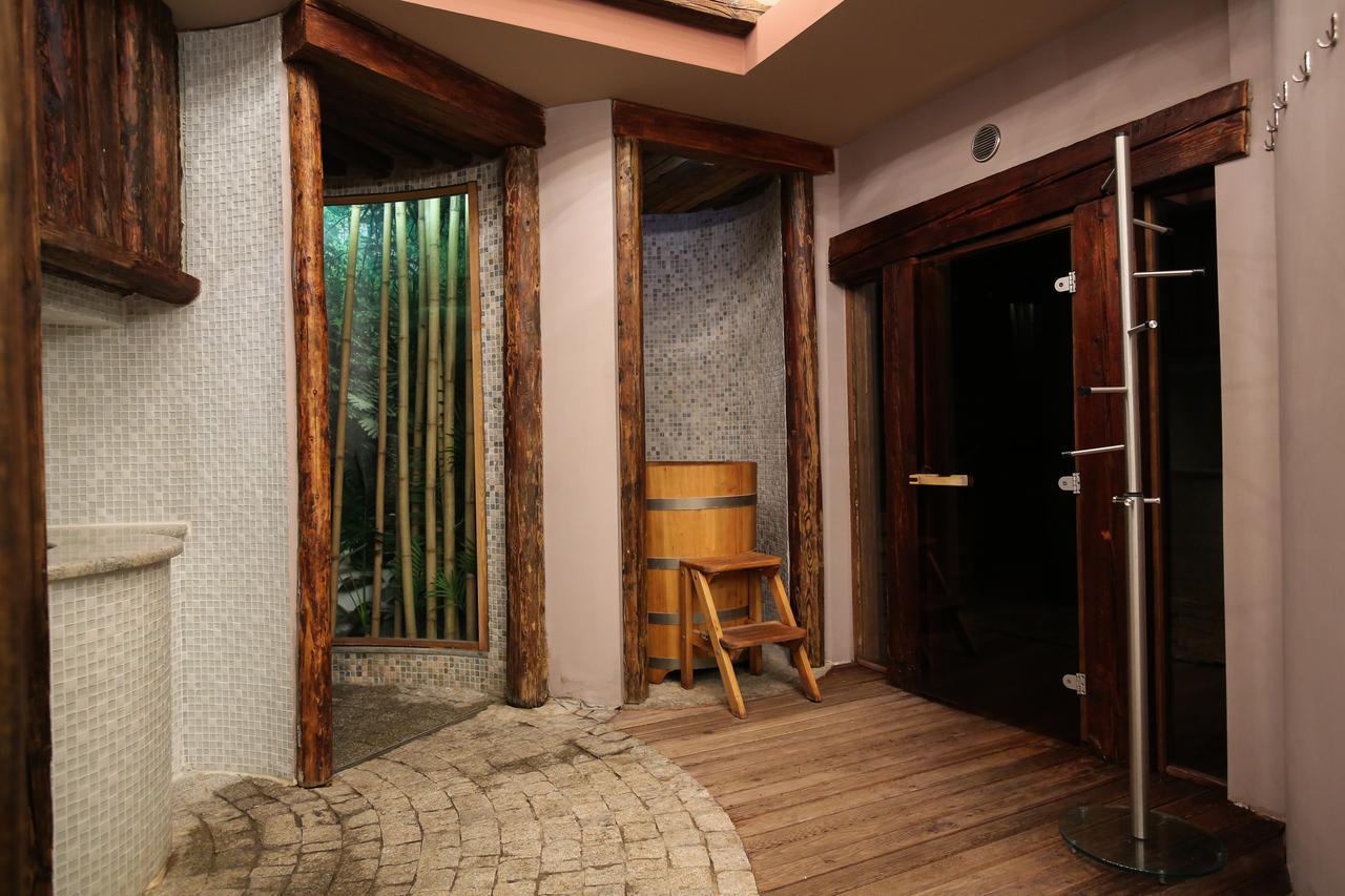 Hotel Galleria Subotica Exterior photo
